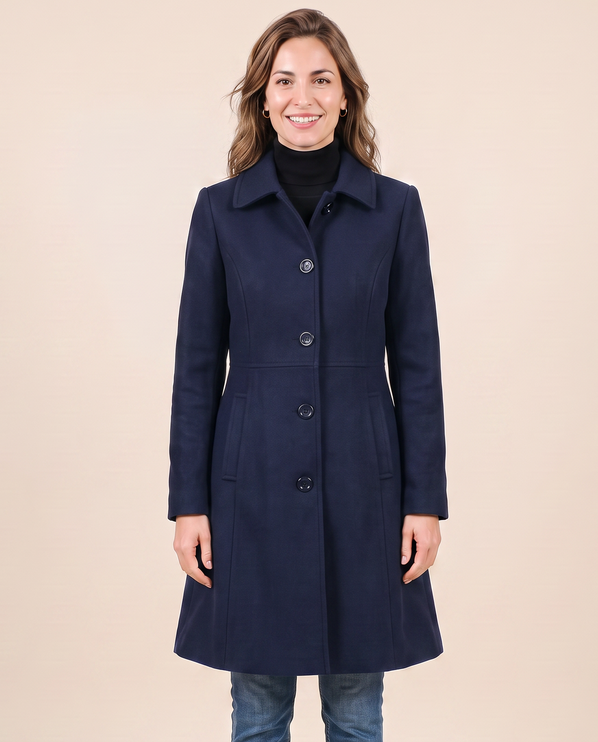 Manteau d'hiver cintré pour femme VELENTI MODA à simple boutonnage, coloris bleu marine, vue de face.