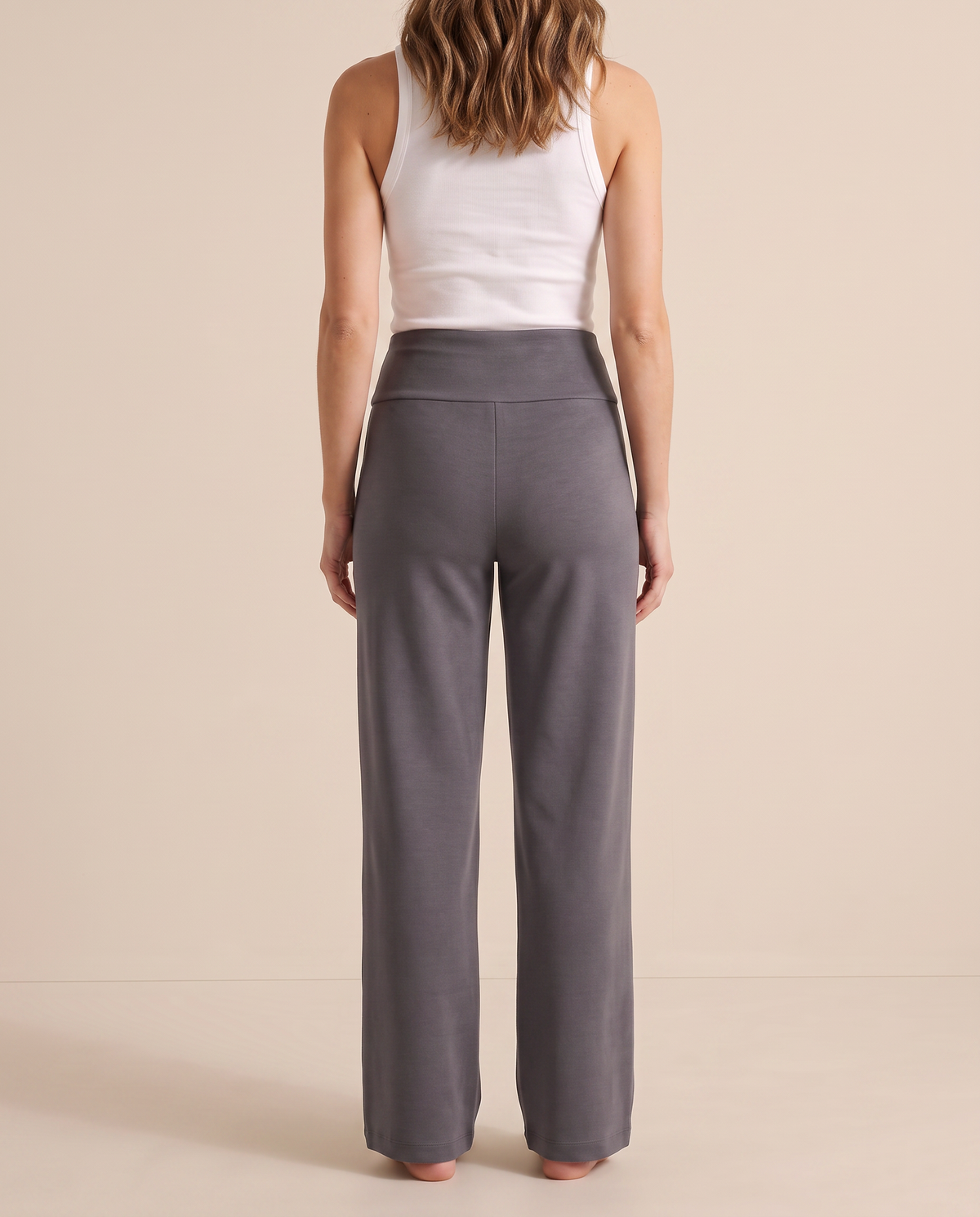 Pantalon taille haute à jambe large gris, vue de dos